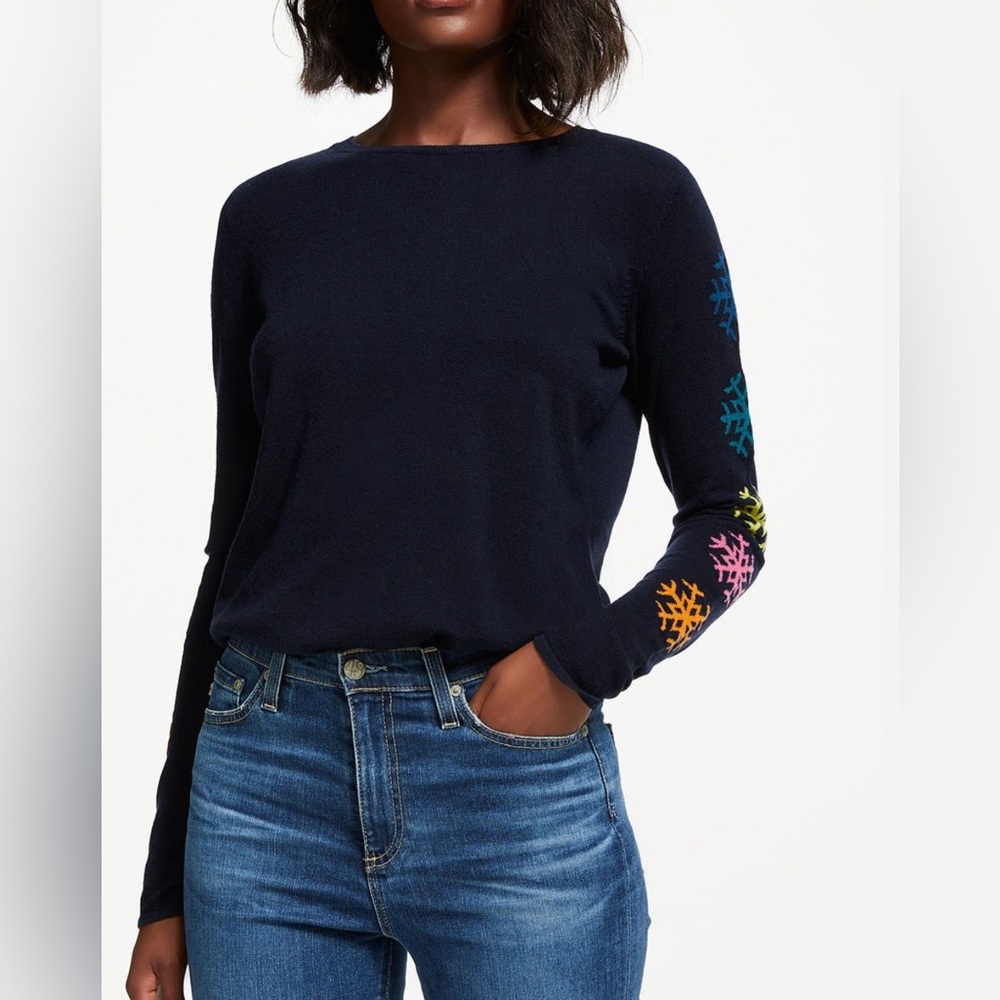 Navy Snowflake Sweater - WYSE London